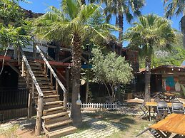 Kadir's Family House