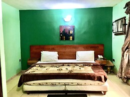 Indices Hotel and Garden