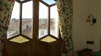 Hostal Las Grullas