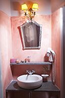 Amaryllis Boutique Guest House