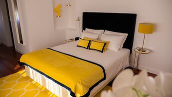 My House at Estoril Guest House