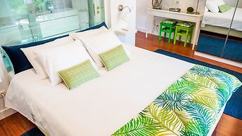 My House at Estoril Guest House