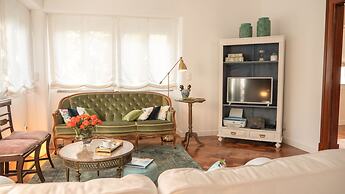 My House at Estoril Guest House