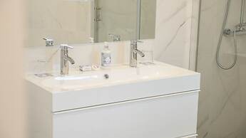 My House at Estoril Guest House