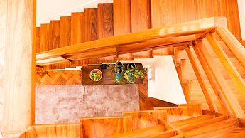 My House at Estoril Guest House