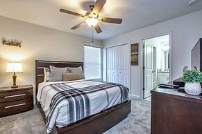 4912cg 5 Bedroom Home by RedAwning