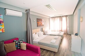 Ermou Downtown Studios by Hospitality Box