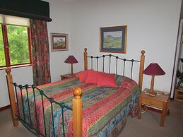 Melkhoutkloof Guest House