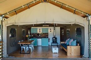 AfriCamps at Doolhof- Glamping