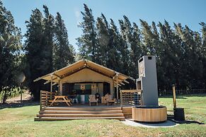 AfriCamps at Doolhof- Glamping