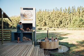 AfriCamps at Doolhof- Glamping