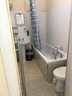 5 Bedroom House For Large Group