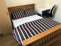 5 Bedroom House For Large Group