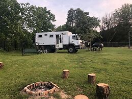 Hotel & Restaurant Resort Barca  - Campsite