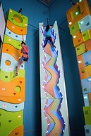 The Kartrite Resort & Indoor Waterpark