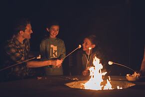 The Kartrite Resort & Indoor Waterpark