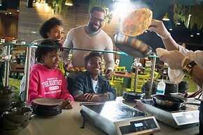 The Kartrite Resort & Indoor Waterpark