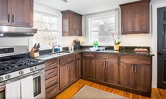 69B Spring Street - 2 BR / 1 BA Holiday home 2