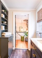 69B Spring Street - 2 BR / 1 BA Holiday home 2