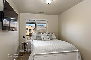 Gardiner's Getaway Villa 4