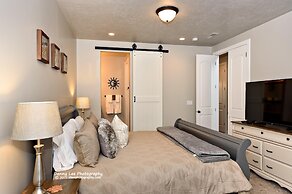 The Dixie Life Villa 4