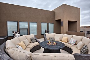 Red Rock Getaway Villa 4