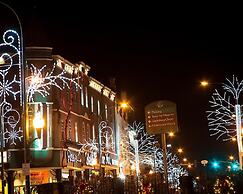 Alpine Pool Lodge Holiday home 2