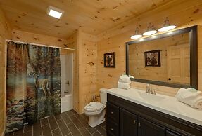 Alpine Pool Lodge Holiday home 2