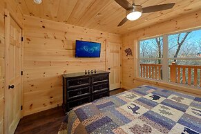 Alpine Pool Lodge Holiday home 2