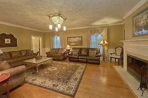 The Pillars Holiday home 9