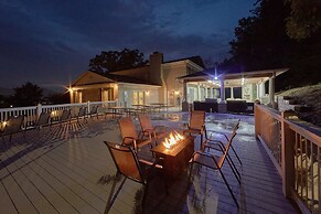 The Pillars Holiday home 9