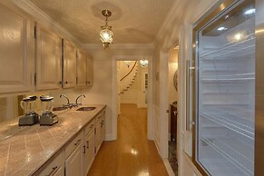 The Pillars Holiday home 9