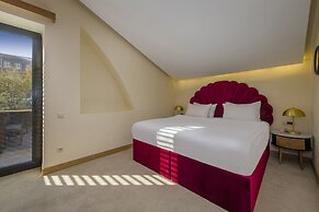 Folk Boutique Hotel