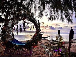 EDEN - Private Island - TAHA'A