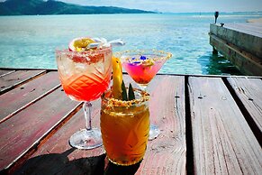 EDEN - Private Island - TAHA'A