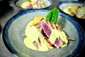 EDEN - Private Island - TAHA'A