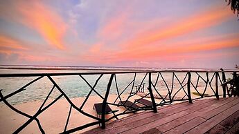 EDEN - Private Island - TAHA'A