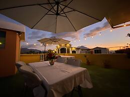 Hotel Panajachel Los Angeles