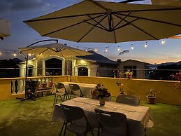 Hotel Panajachel Los Angeles