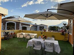 Hotel Panajachel Los Angeles