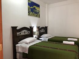 Hotel Panajachel Los Angeles