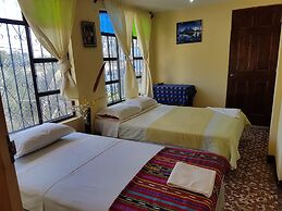 Hotel Panajachel Los Angeles