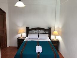 Hotel Panajachel Los Angeles