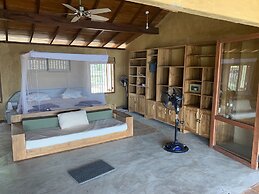 Kitelantis Hotel and Resort