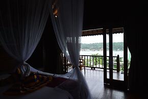 Sunday Huts Lembongan