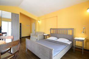 TripThrill Costa Del Sol 5BHK Villa