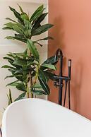 YOLO Bangkok Boutique Hotel