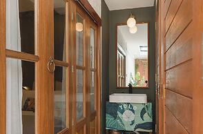 YOLO Bangkok Boutique Hotel