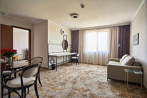 Metropolo by Golden Tulip