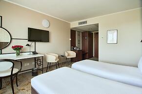 Metropolo by Golden Tulip